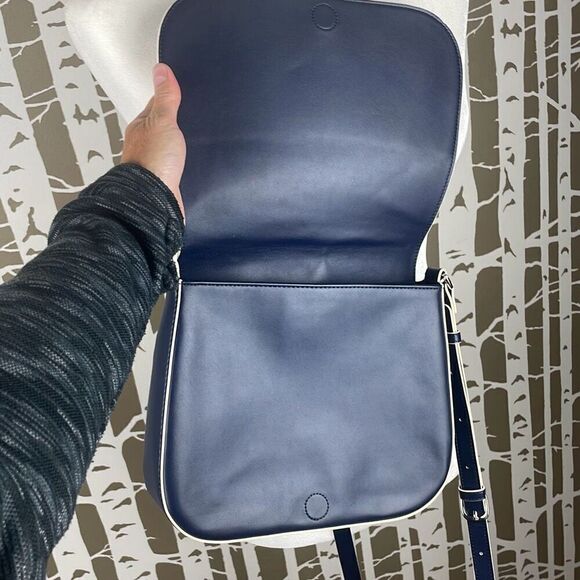 Vera Bradley Laser Cutout Saddle Crossbody Bag Navy Blue - Picture 6 of 10